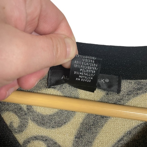 VINTAGE August Silk Knits Metallic Paisley Blouse in Black/Gold Size L - Picture 9 of 11